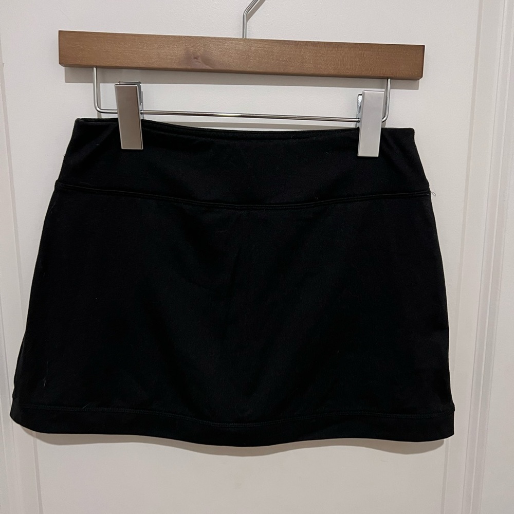 DSG black tennis skirt